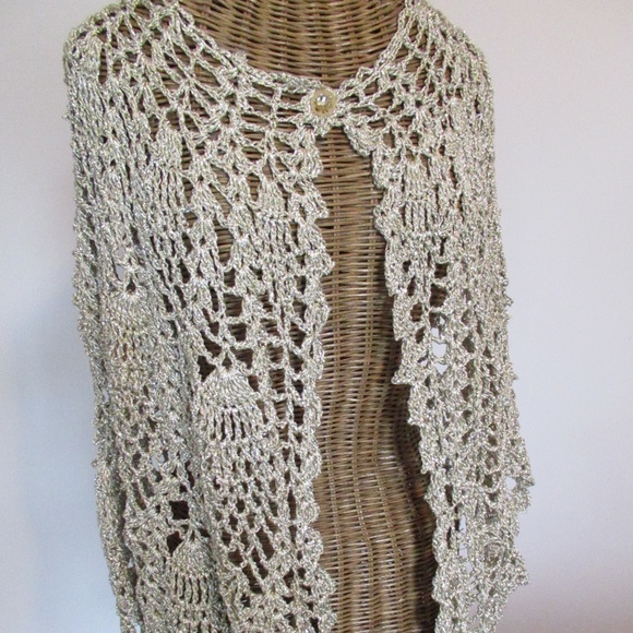 Vintage bronze metallic cape shawl - Picture 2 of 5